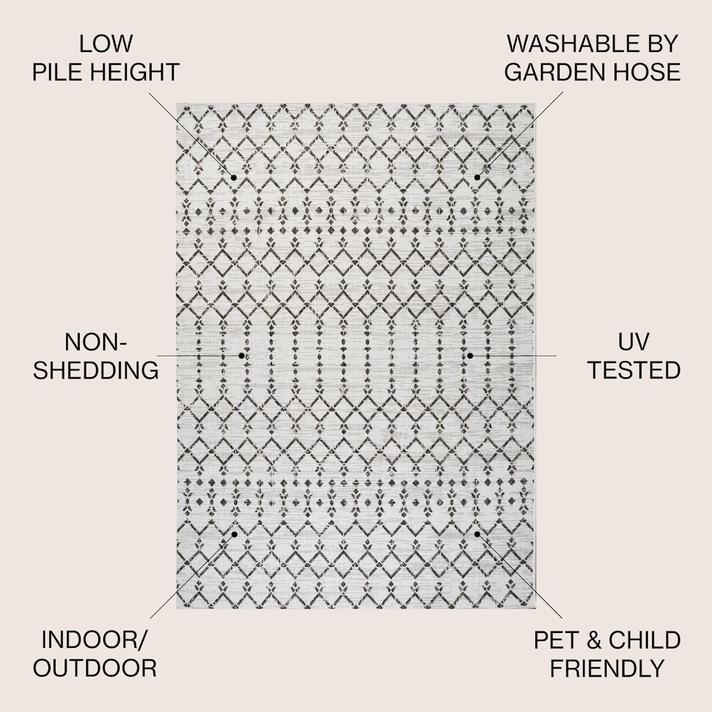 Ourika Moroccan Geometric TetuWeave /Indoor/Outdoor  Rug. Picture 3