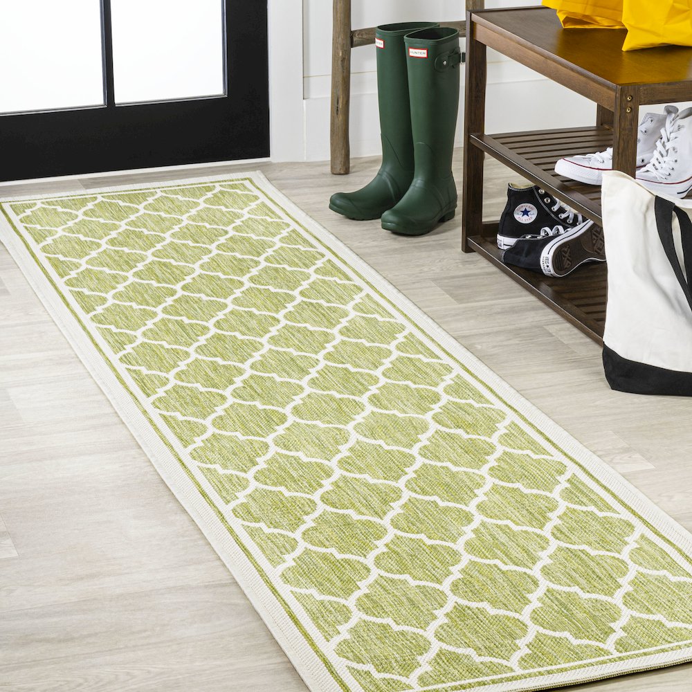 Trebol Moroccan Trellis Textured Weave Indoor/Outdoor Area Rug. Picture 2