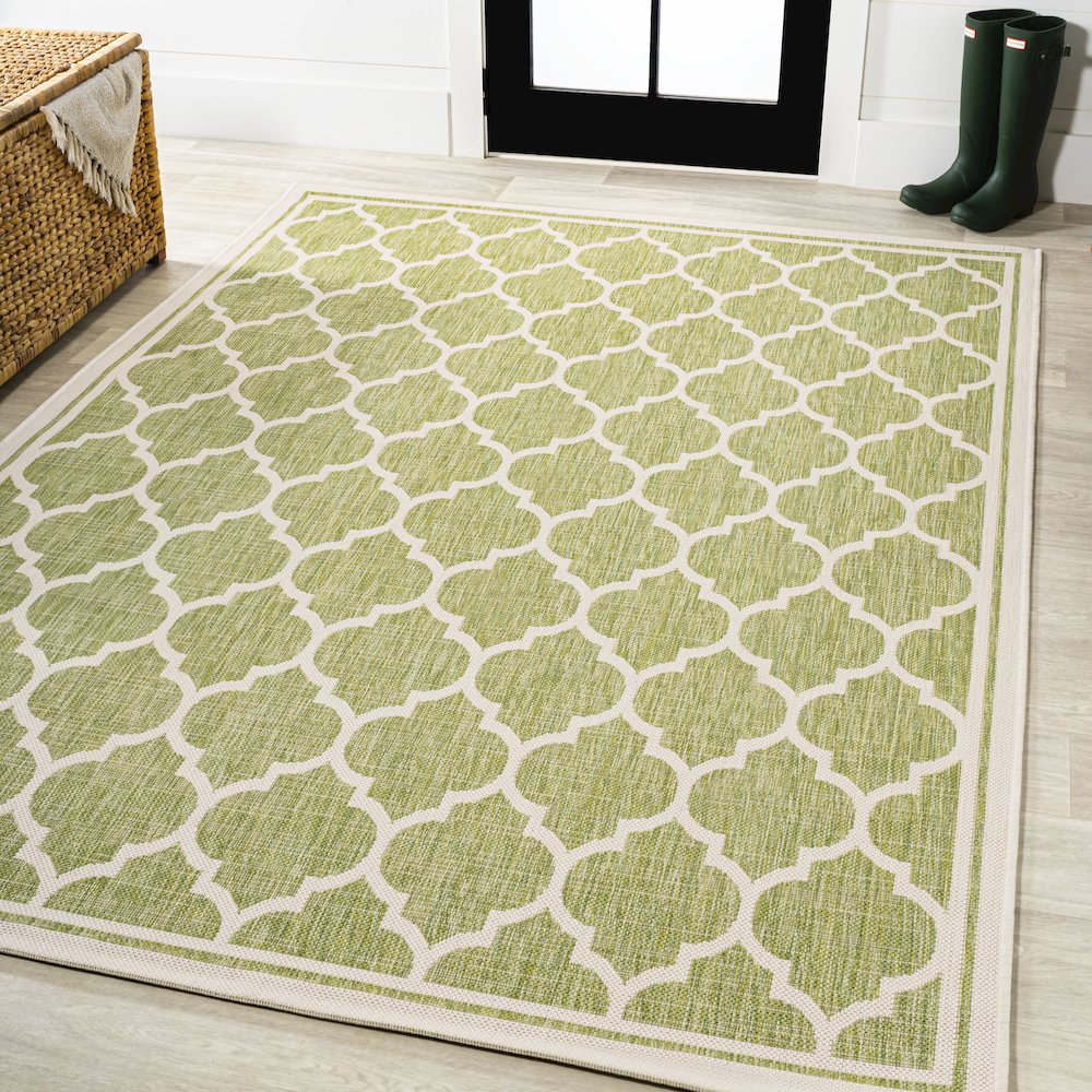 Trebol Moroccan Trellis Textured Weave Indoor/Outdoor Area Rug. Picture 2