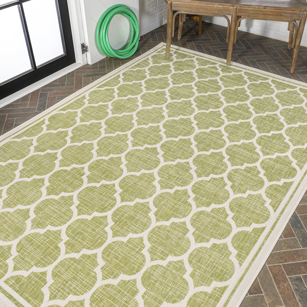 Trebol Moroccan Trellis Textured Weave Indoor/Outdoor Area Rug. Picture 8