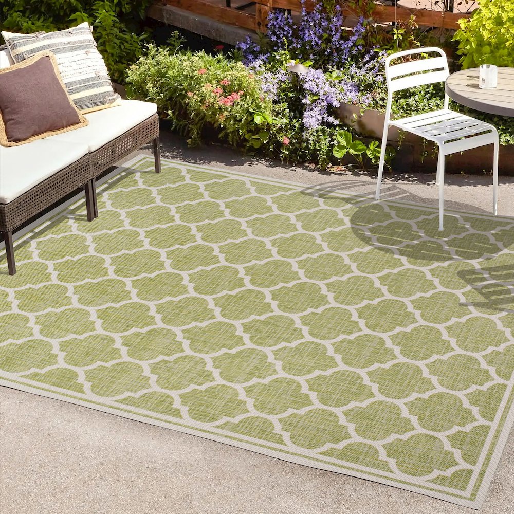 Trebol Moroccan Trellis Textured Weave Indoor/Outdoor Area Rug. Picture 6