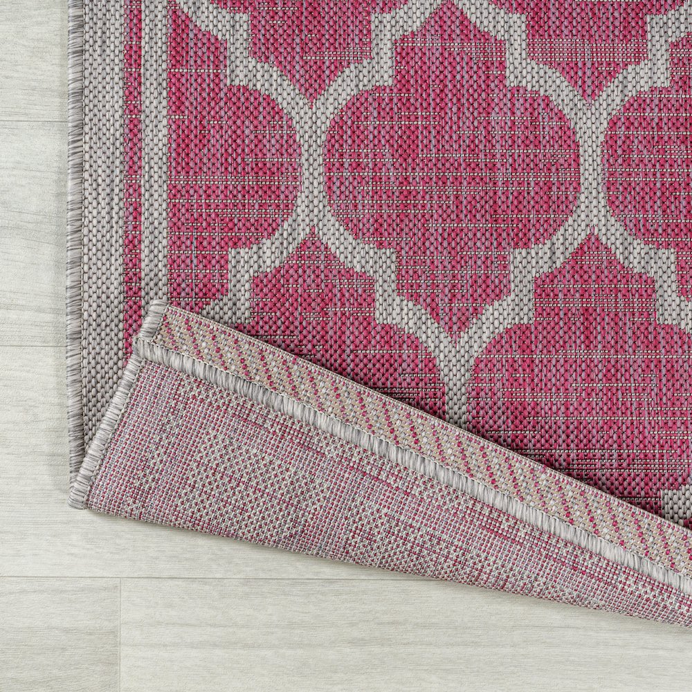 Trebol Moroccan Trellis Textured Weave Indoor/Outdoor Area Rug. Picture 3