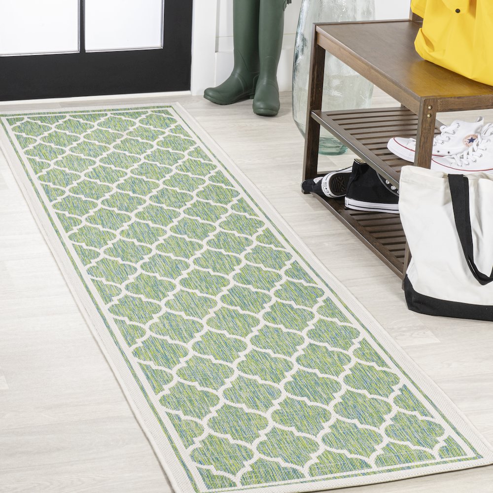 Trebol Moroccan Trellis Textured Weave Indoor/Outdoor Area Rug. Picture 2