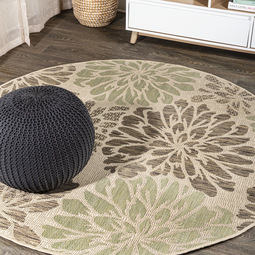 Zinnia Modern Floral Textured Weave Indoor/Outdoor Area Rug. Picture 2