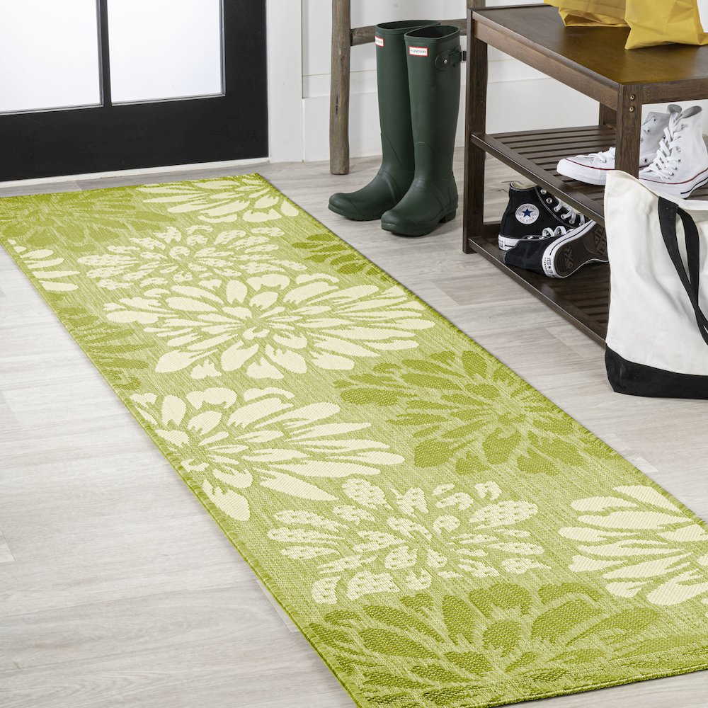 Zinnia Modern Floral Textured Weave Indoor/Outdoor Area Rug. Picture 2