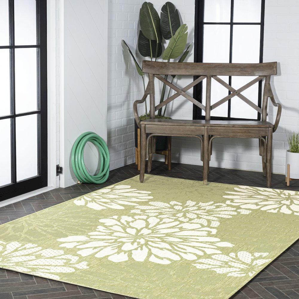 Zinnia Modern Floral Textured Weave Indoor/Outdoor Area Rug. Picture 9