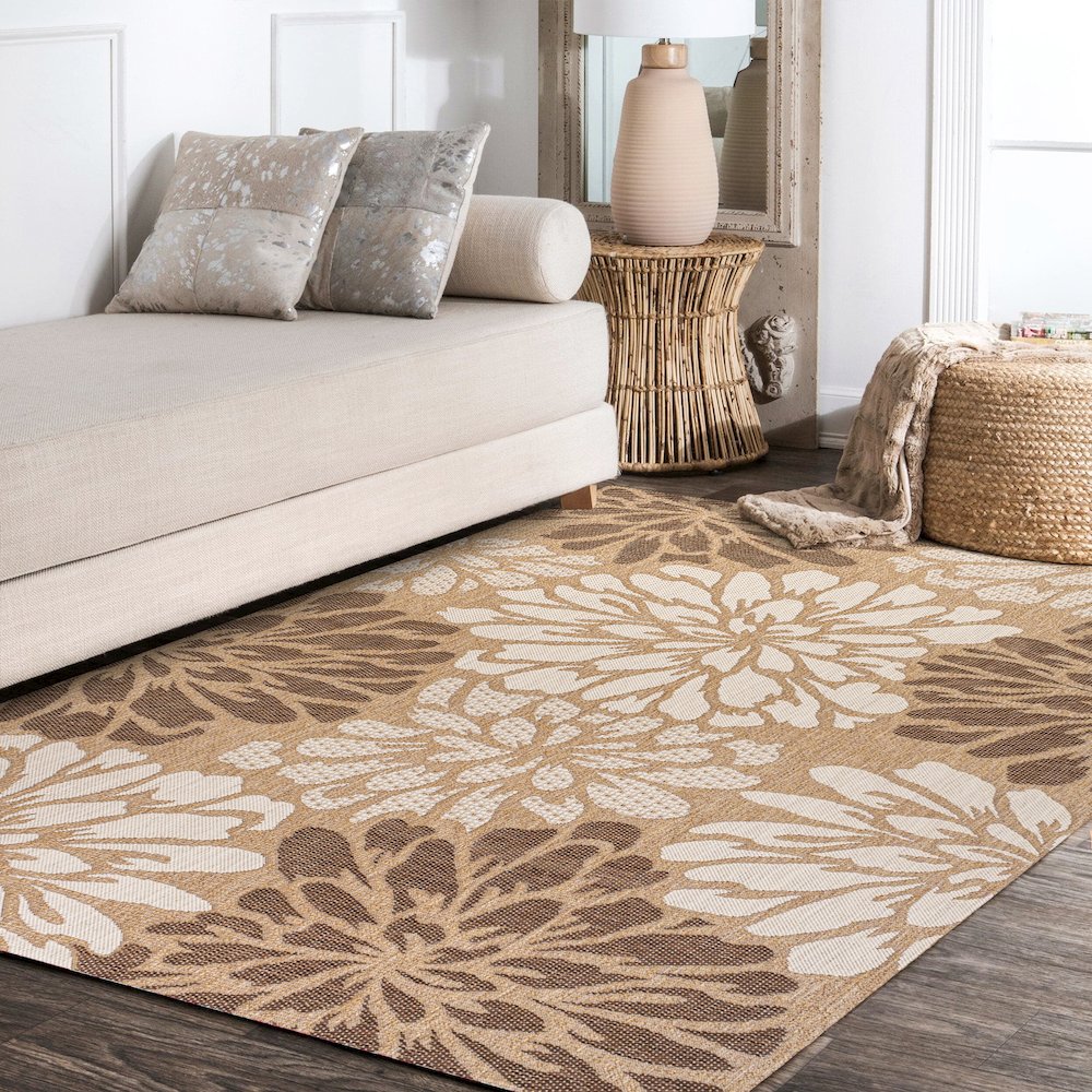 Zinnia Modern Floral Textured Weave Indoor/Outdoor Area Rug. Picture 14