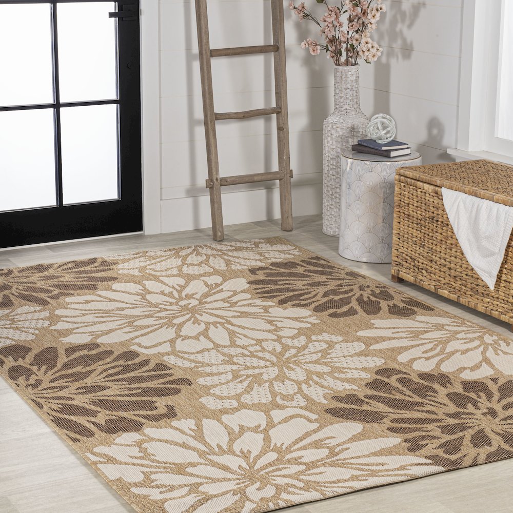 Zinnia Modern Floral Textured Weave Indoor/Outdoor Area Rug. Picture 5