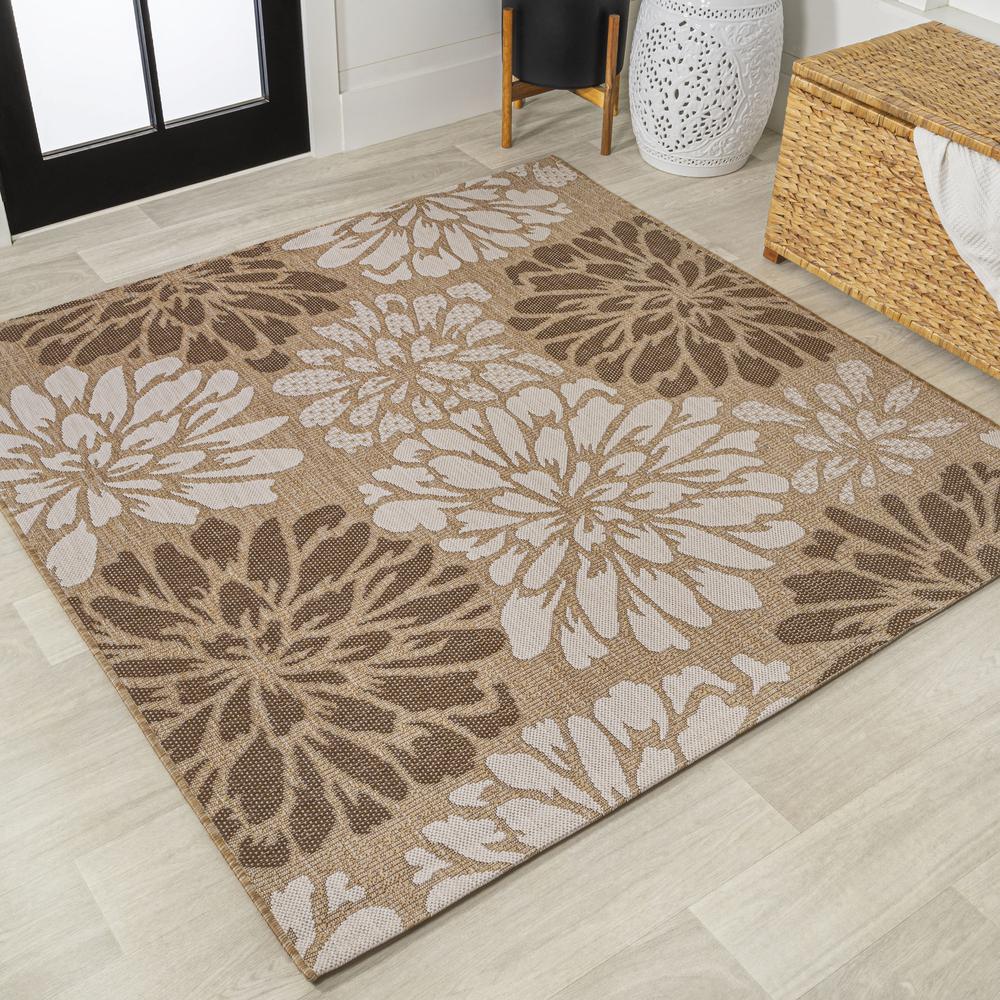 Zinnia Modern Floral Textured Weave Indoor/Outdoor Area Rug. Picture 11