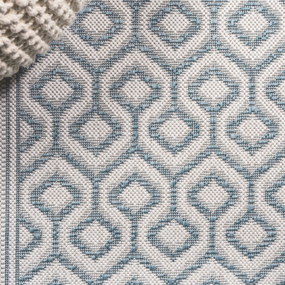Marvao Diamond Trellis Indoor/Outdoor Area Rug. Picture 4