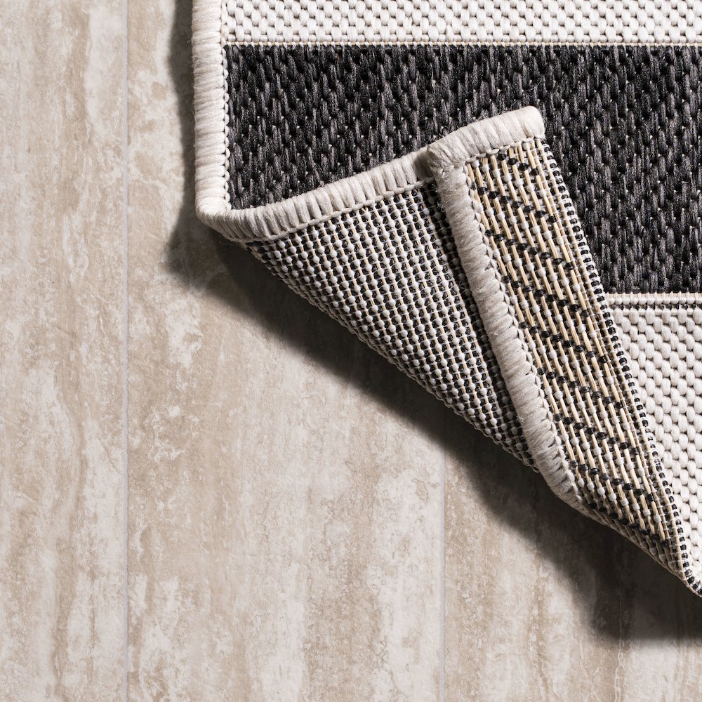 Aveiro Wide Stripe Indoor/Outdoor Area Rug. Picture 3