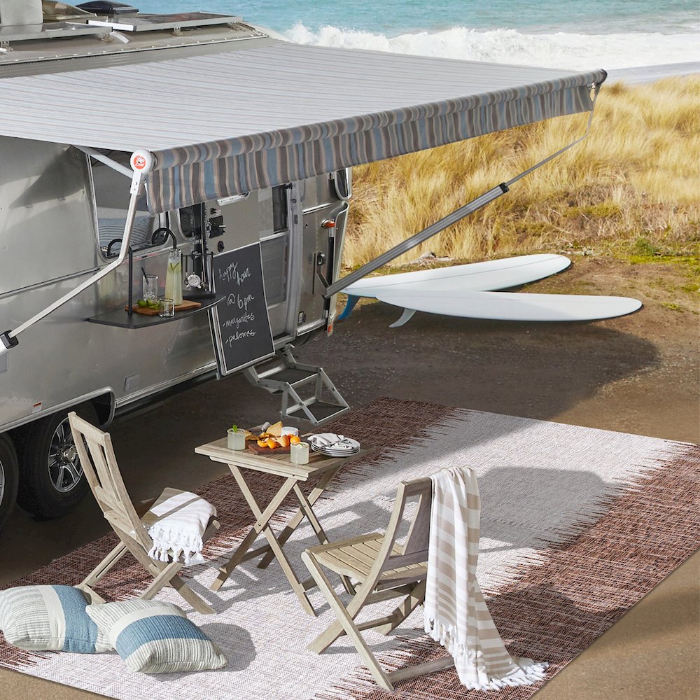 Tavira Modern Strie Indoor/Outdoor Area Rug. Picture 9