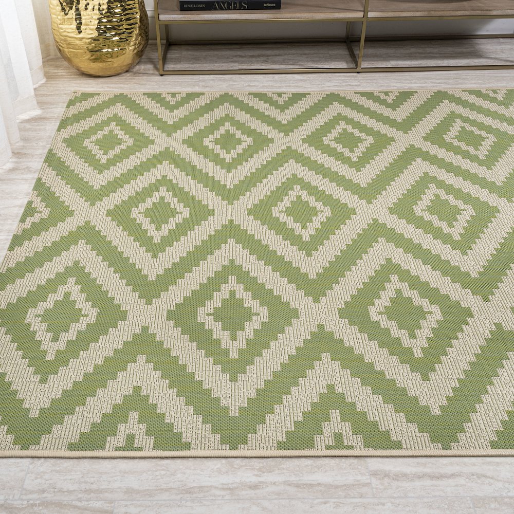 Sintra Diamond Tribal Indoor/Outdoor Area Rug. Picture 3