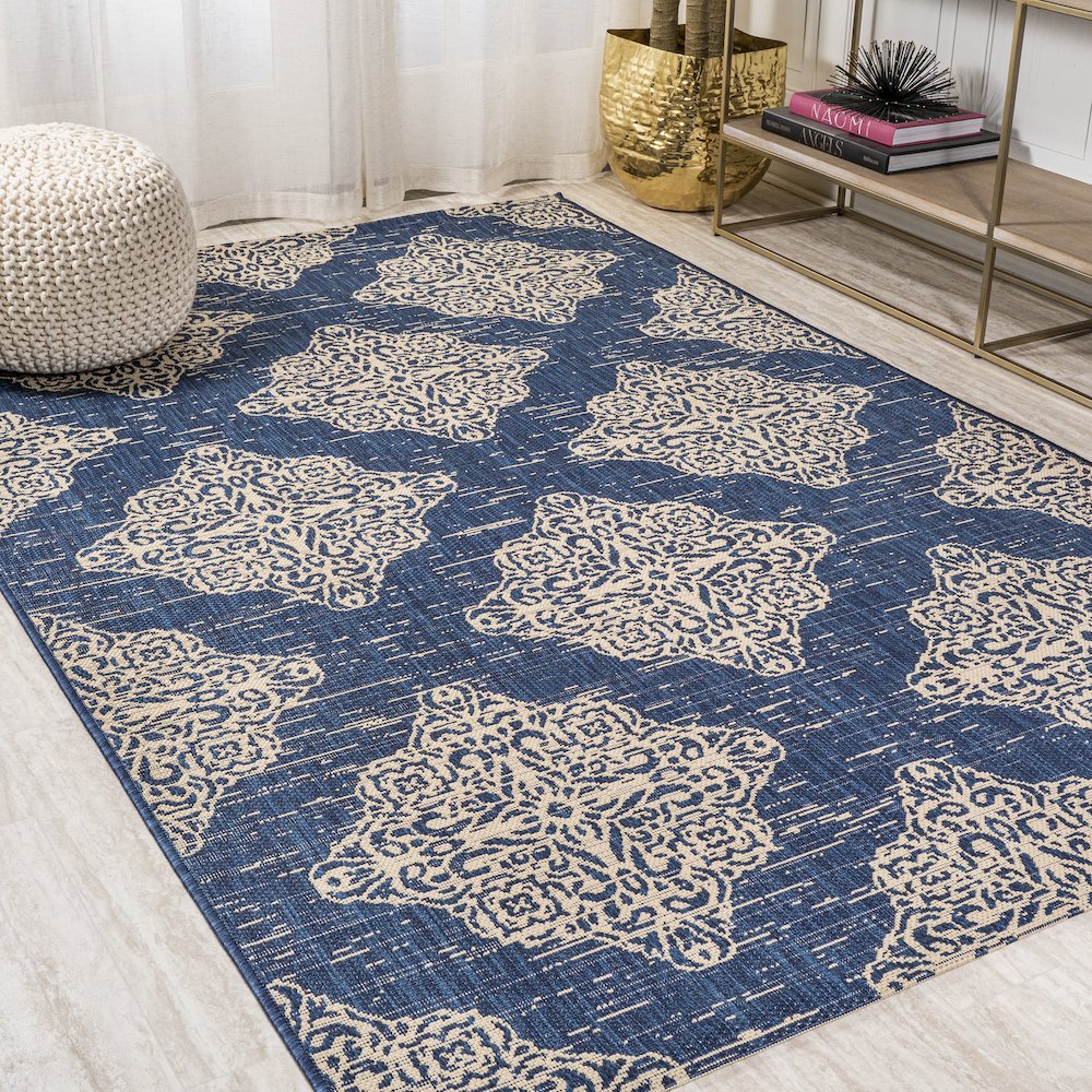 Tuscany Ornate Medallions Indoor/Outdoor Area Rug. Picture 2