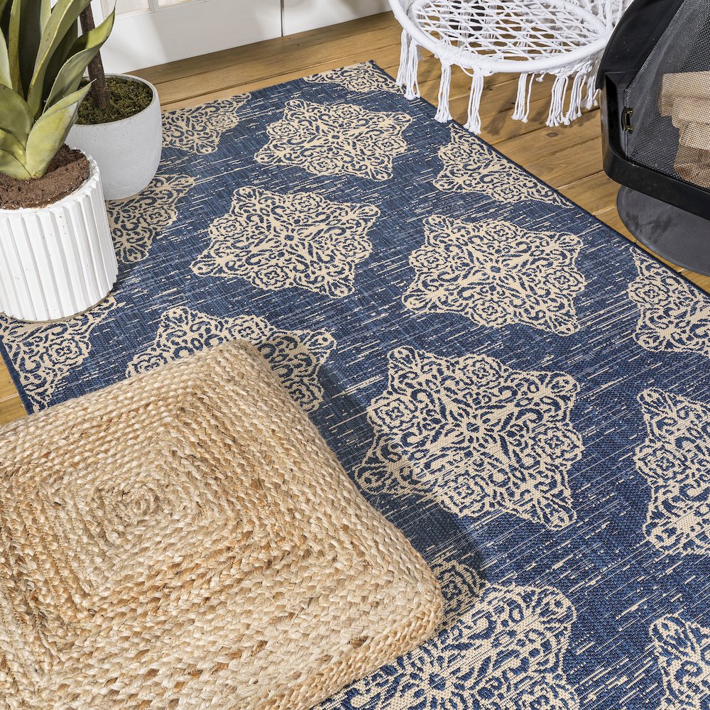 Tuscany Ornate Medallions Indoor/Outdoor Area Rug. Picture 8