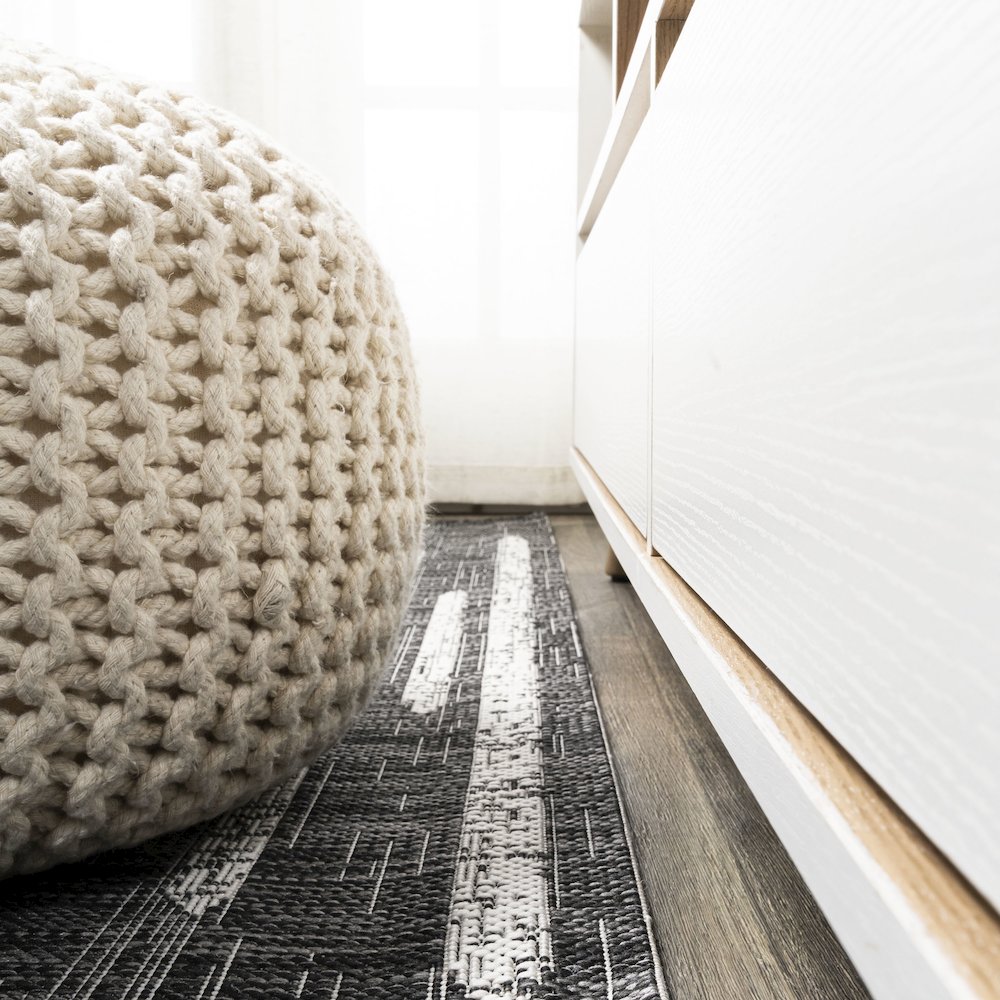 Zolak Berber Stripe Geometric Indoor/Outdoor Area Rug. Picture 7