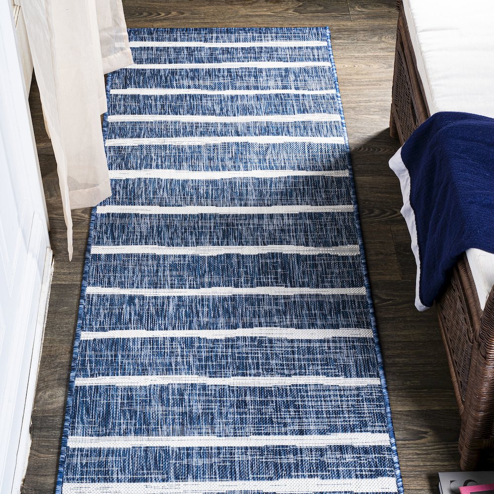 Colonia Berber Stripe Indoor/Outdoor Area Rug. Picture 2