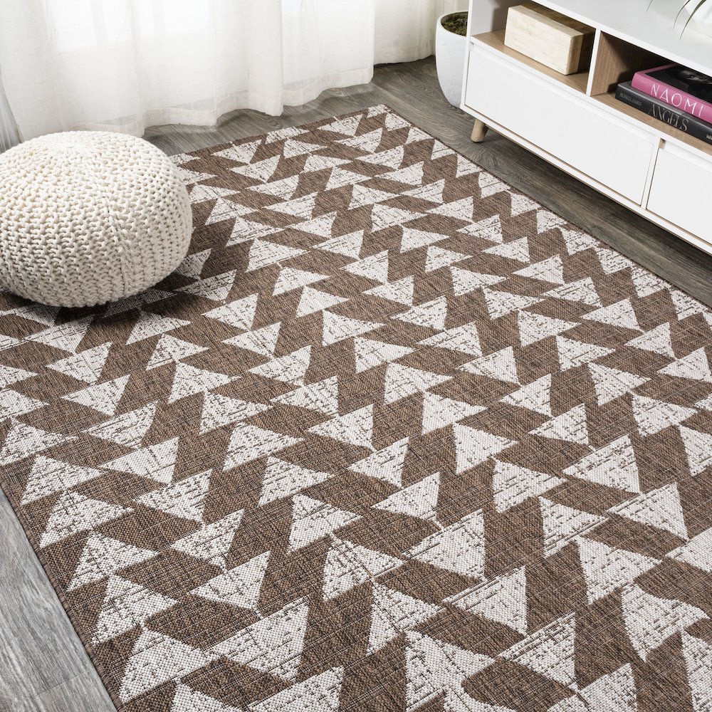 Andratx Modern Tribal Geometric Indoor/Outdoor Area Rug. Picture 4