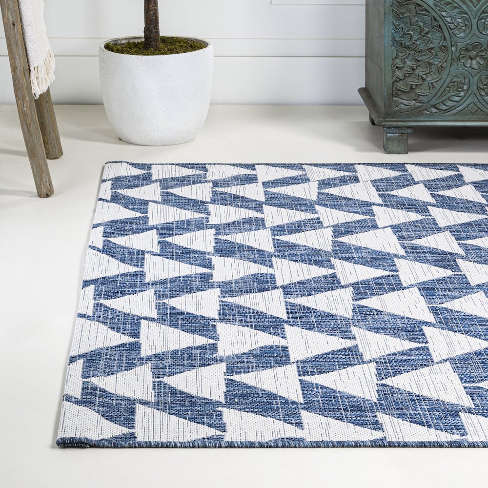 Andratx Modern Tribal Geometric Indoor/Outdoor Area Rug. Picture 3