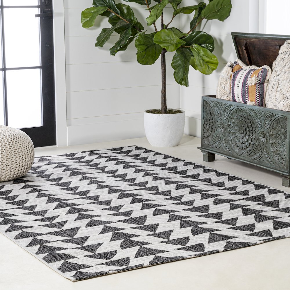 Andratx Modern Tribal Geometric Indoor/Outdoor Area Rug. Picture 5