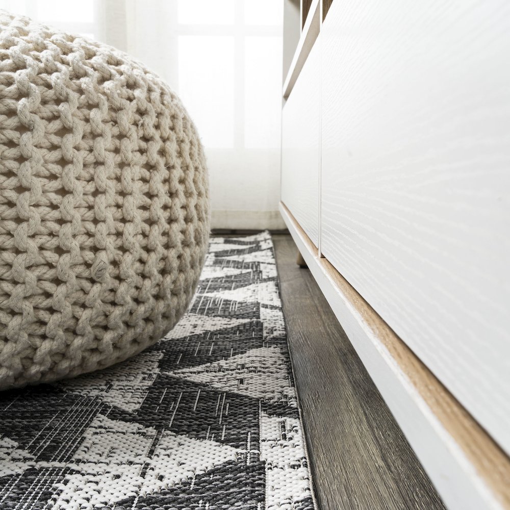Andratx Modern Tribal Geometric Indoor/Outdoor Area Rug. Picture 7