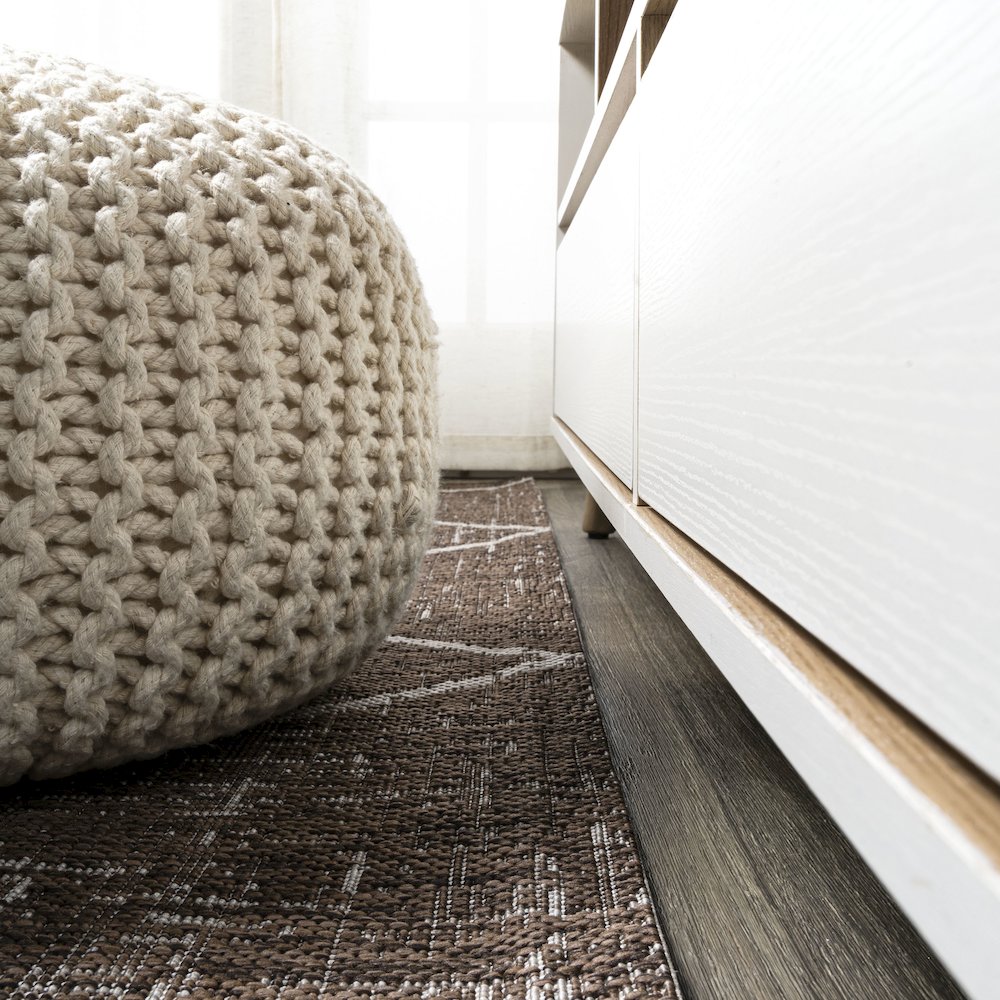 Carwa Tribal Diamond Trellis Indoor/Outdoor Area Rug. Picture 7