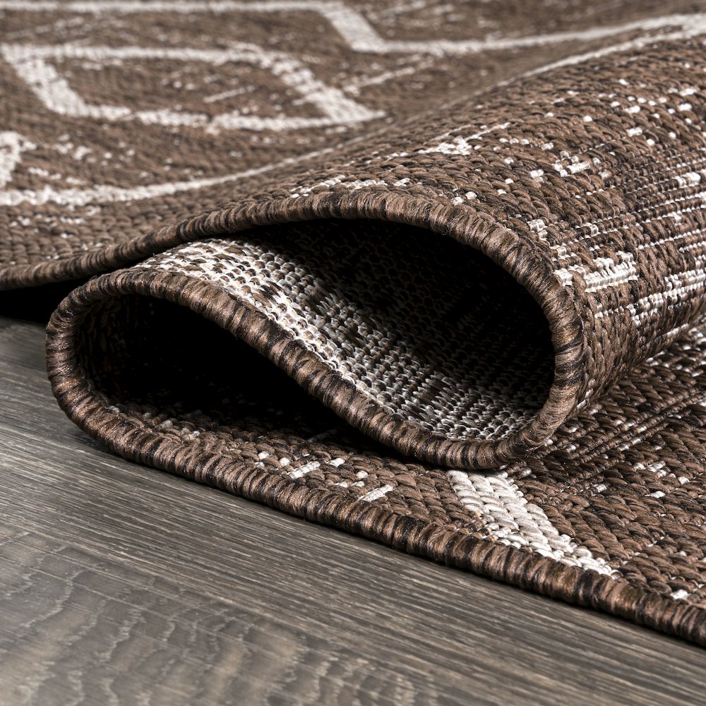 Carwa Tribal Diamond Trellis Indoor/Outdoor Area Rug. Picture 8