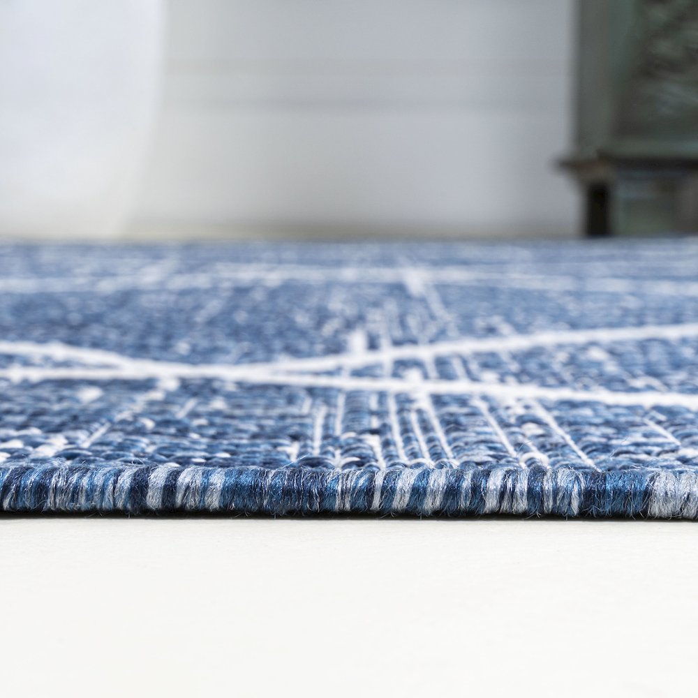 Carwa Tribal Diamond Trellis Indoor/Outdoor Area Rug. Picture 11