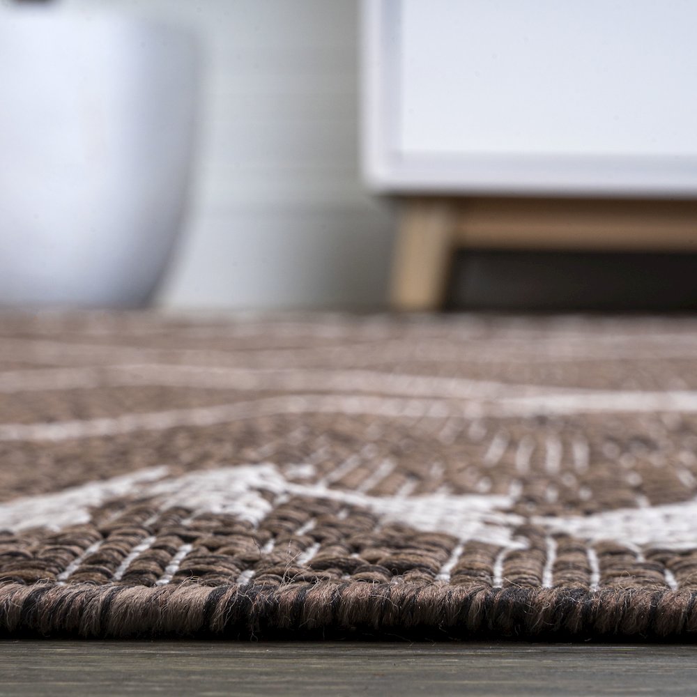 Derya Tribal Diamond Trellis Indoor/Outdoor Area Rug. Picture 11