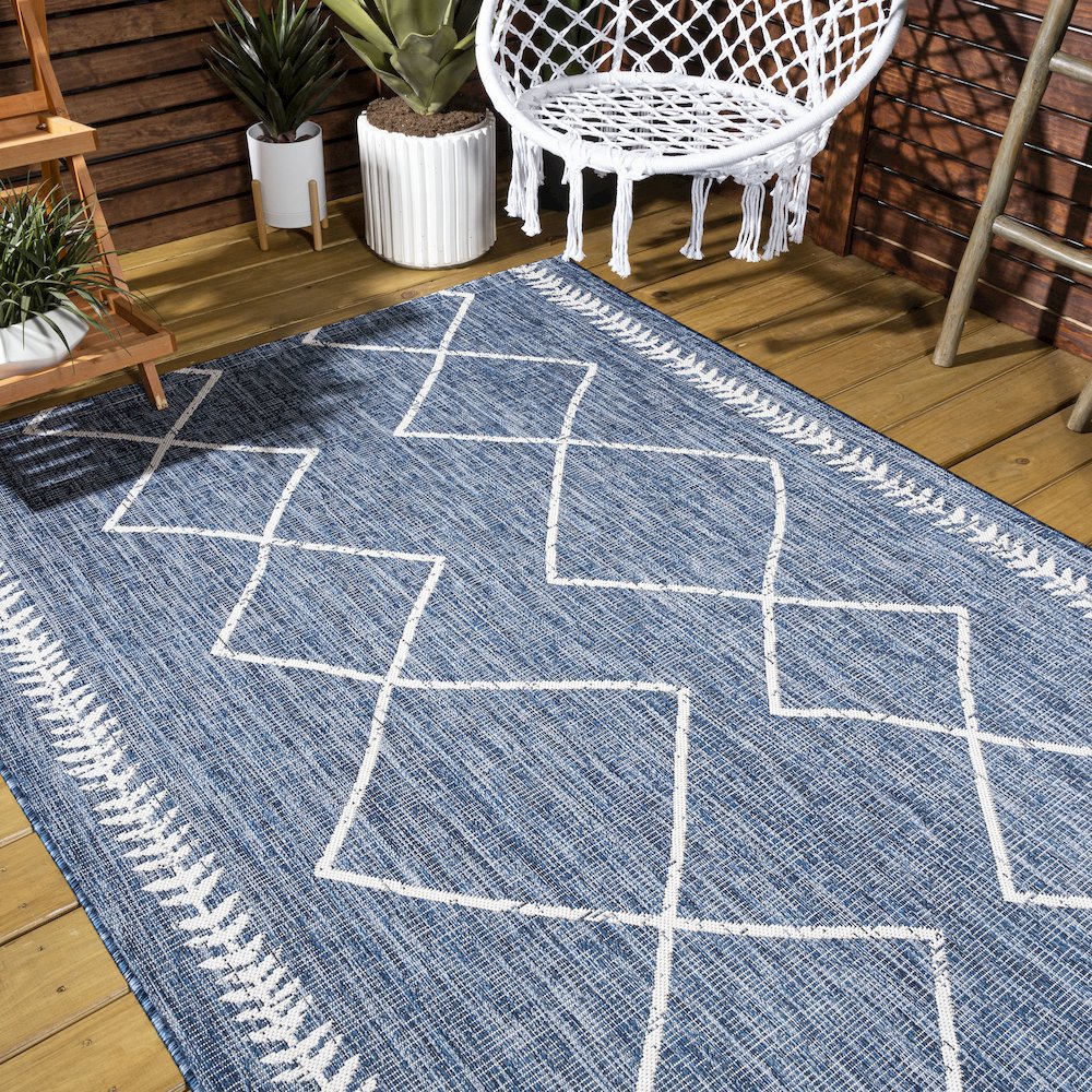 Derya Tribal Diamond Trellis Indoor/Outdoor Area Rug. Picture 9
