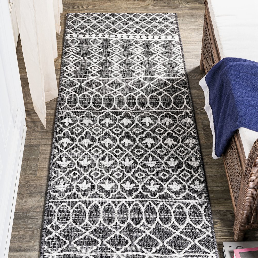 Kafel Tribal Bohemian Indoor/Outdoor Area Rug. Picture 2