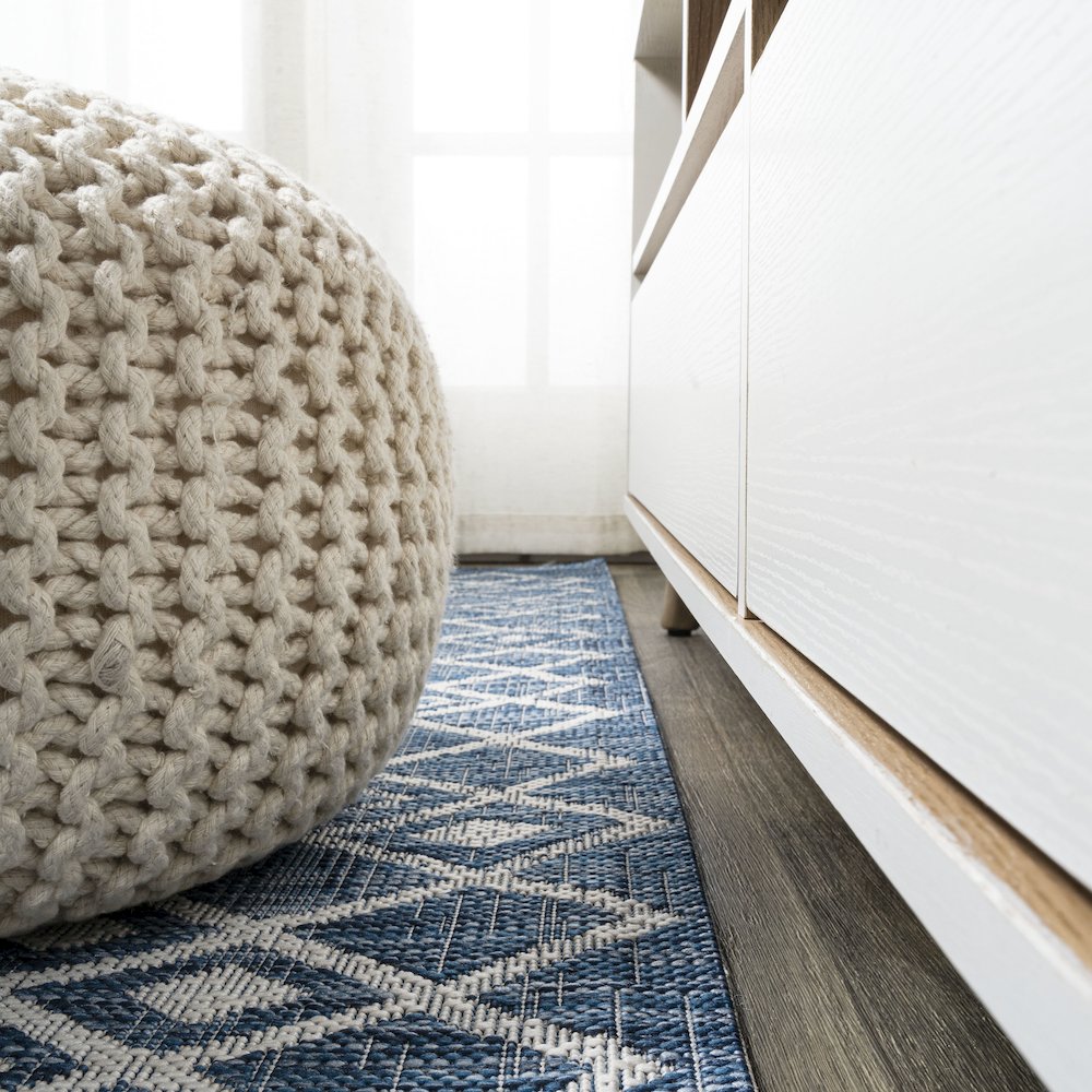 Tokay Bohemian Geometric Indoor/Outdoor Area Rug. Picture 7
