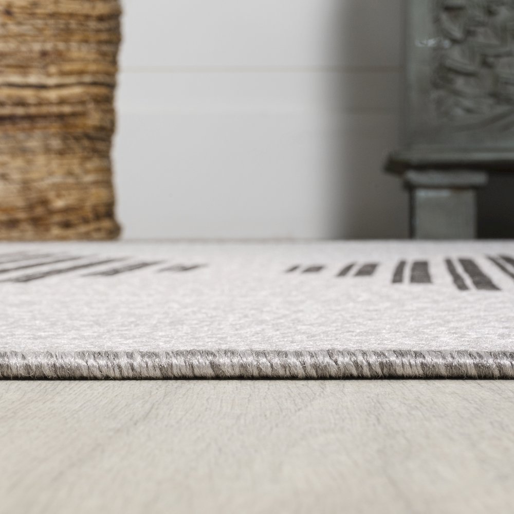Vinales Diamond Stripe Indoor/Outdoor Area Rug. Picture 16