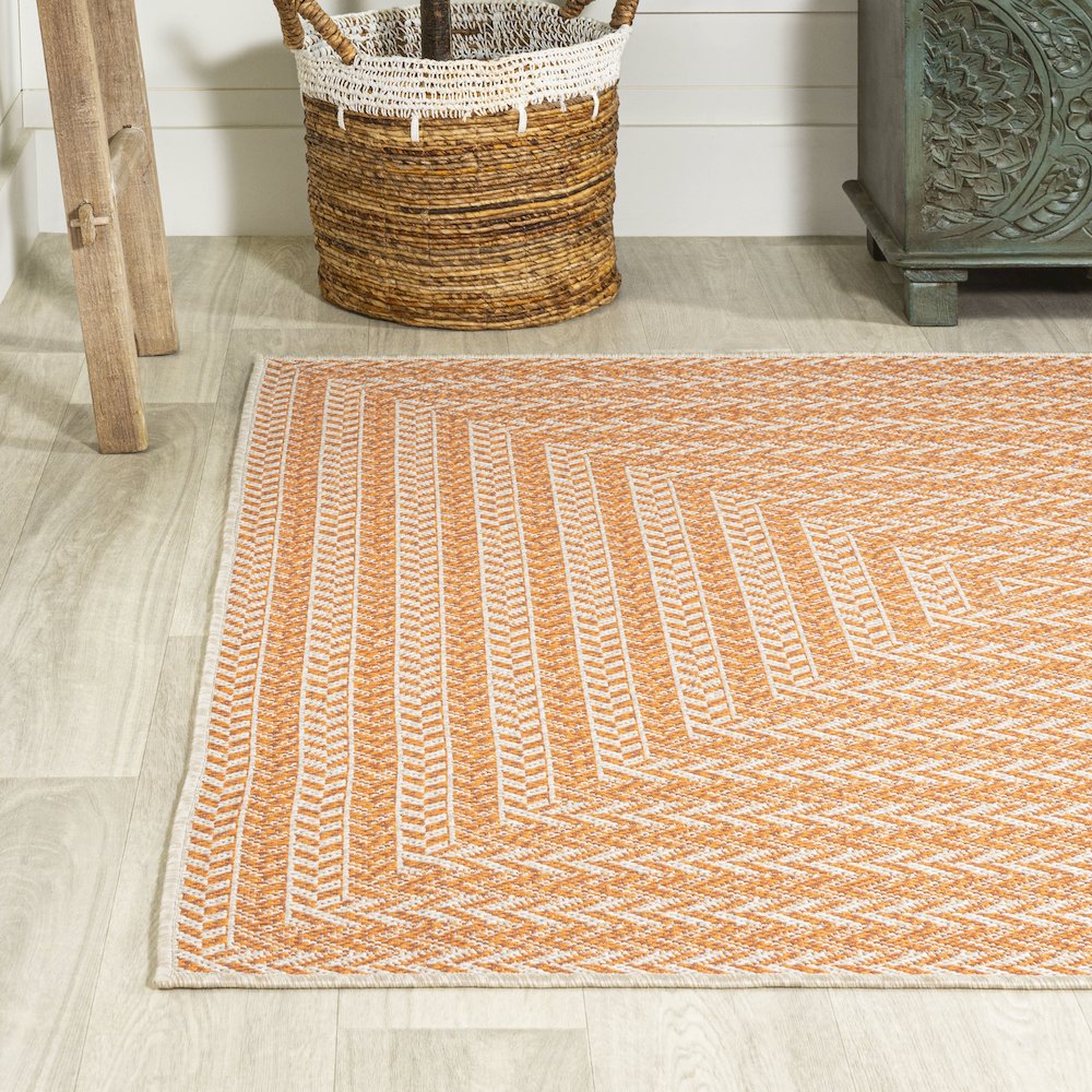 Chevron Modern Concentric Squares Indoor/Outdoor Area Rug. Picture 3