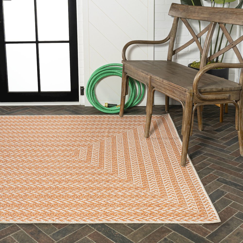Chevron Modern Concentric Squares Indoor/Outdoor Area Rug. Picture 7