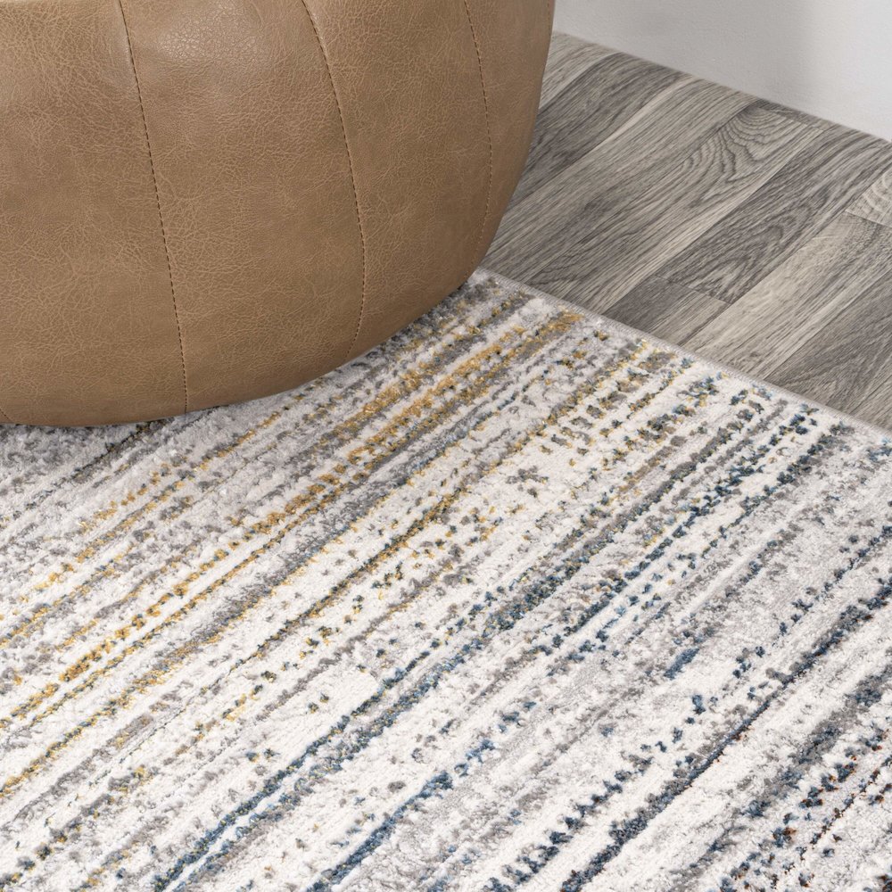 Loom Modern Strie Area Rug. Picture 7