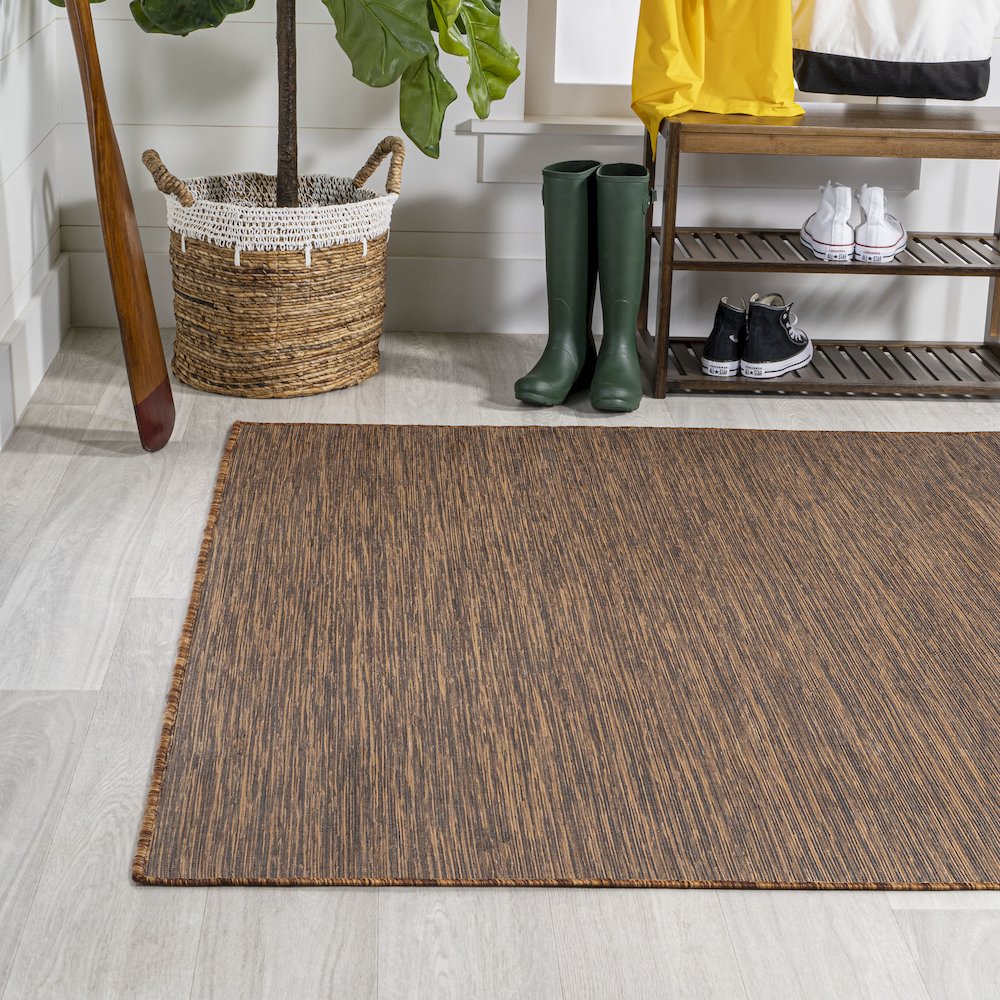 Ethan Modern Flatweave Solid Area Rug. Picture 3