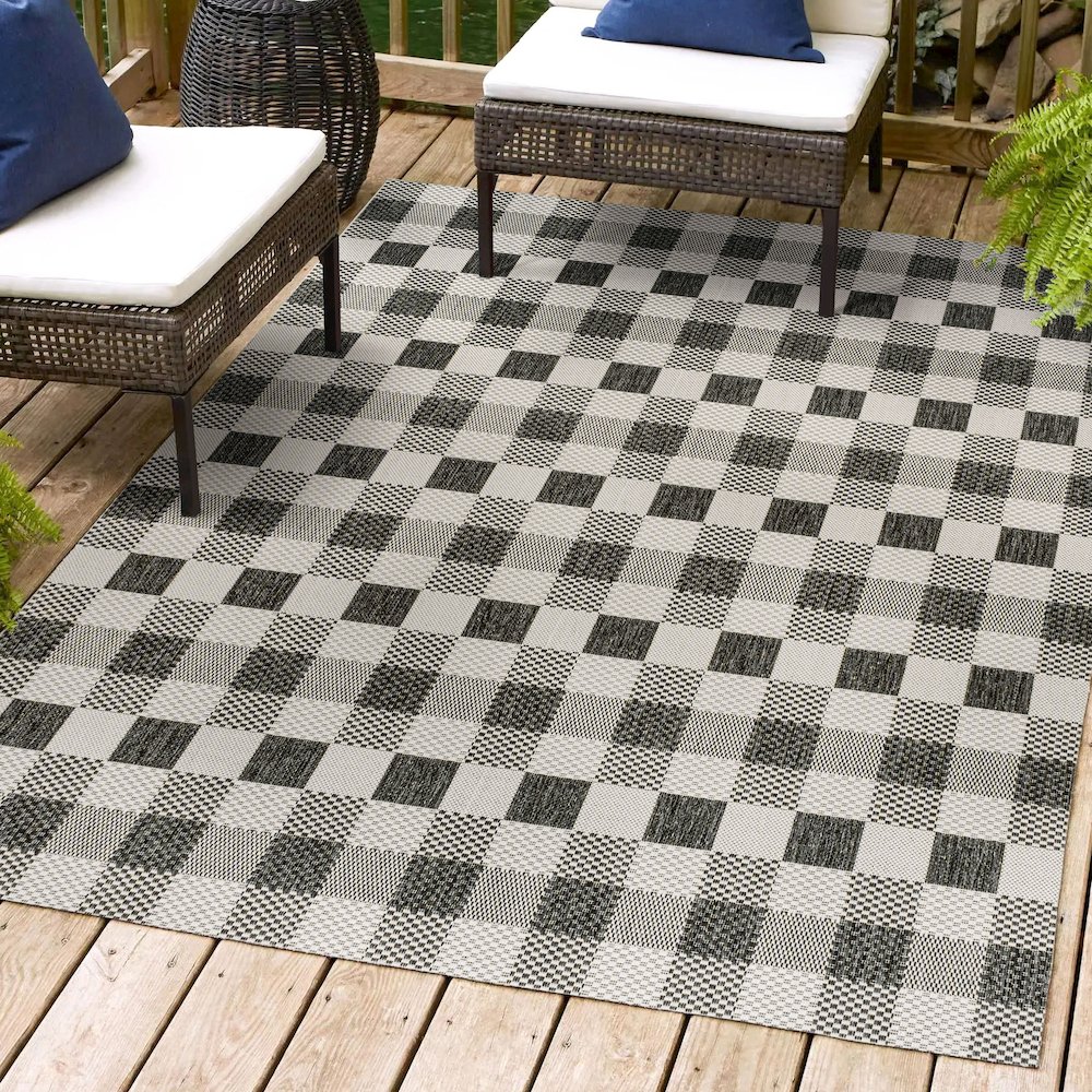 Darcy Traditional Geometric Bold Gingham Indoor/Outdoor Area Rug. Picture 6