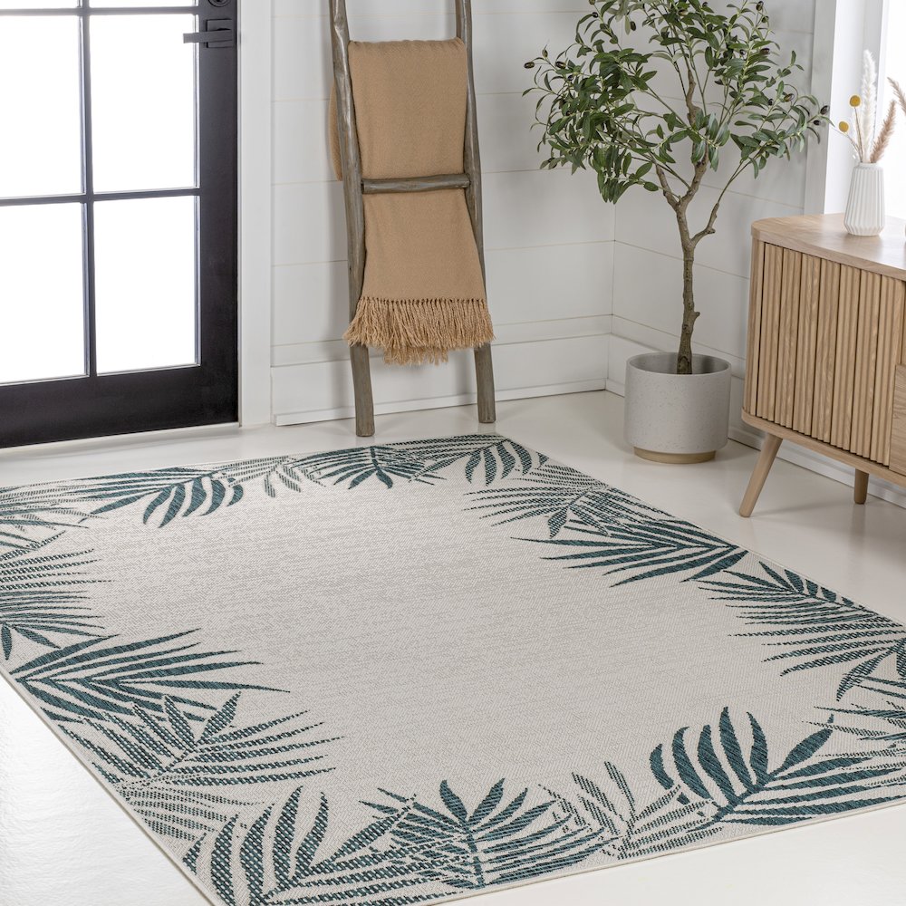 Isla Coastal Cottage Palm Frond Border Indoor/Outdoor Area Rug. Picture 3