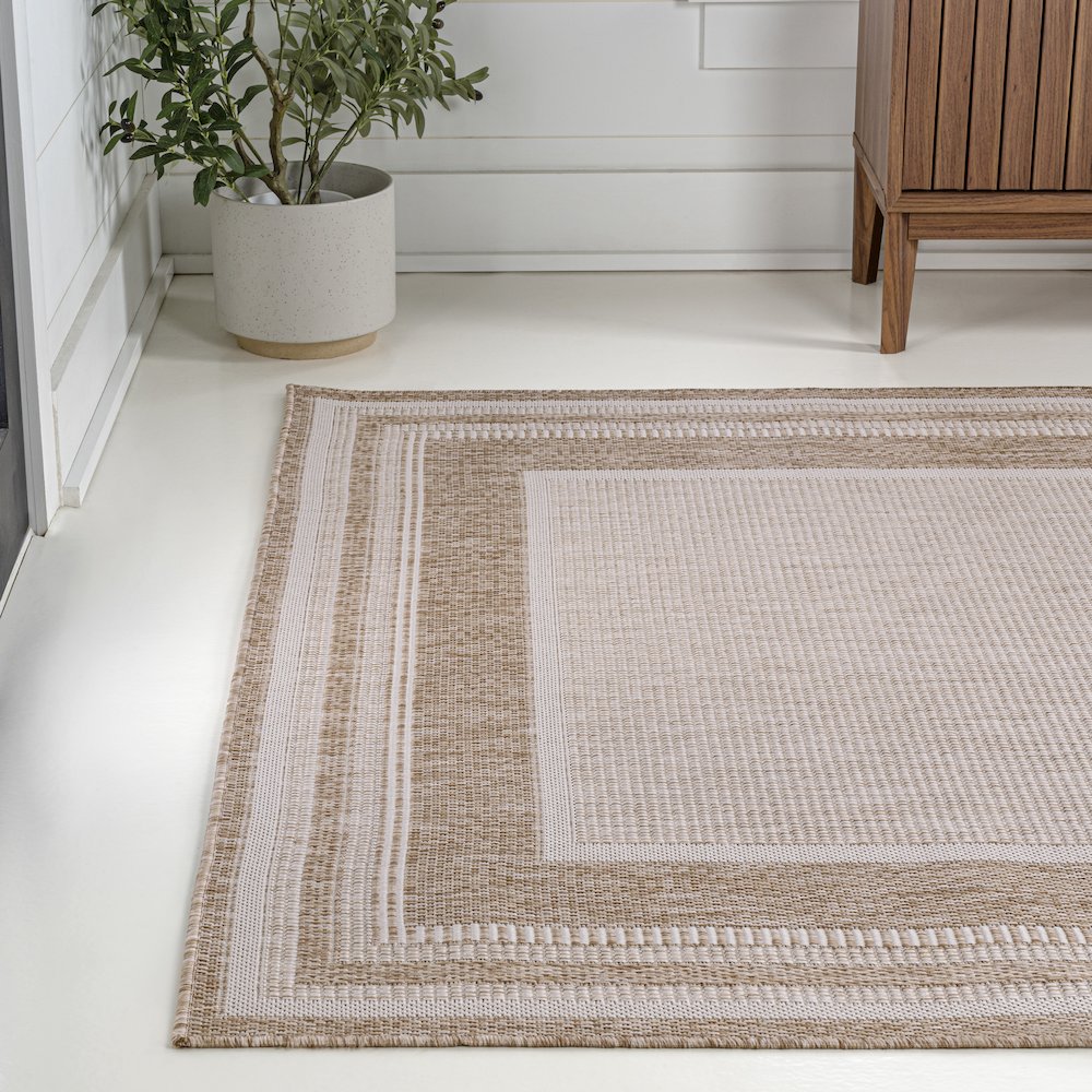 Beckett Classic Casual Border Stripe Indoor/Outdoor Area Rug. Picture 1