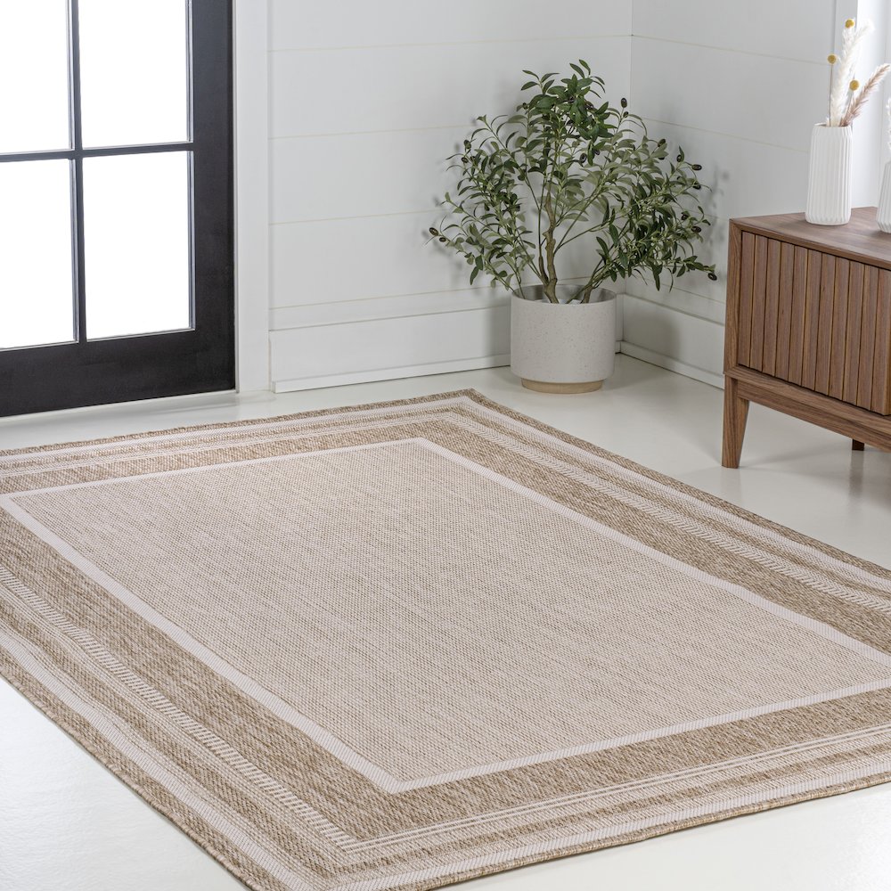 Beckett Classic Casual Border Stripe Indoor/Outdoor Area Rug. Picture 3