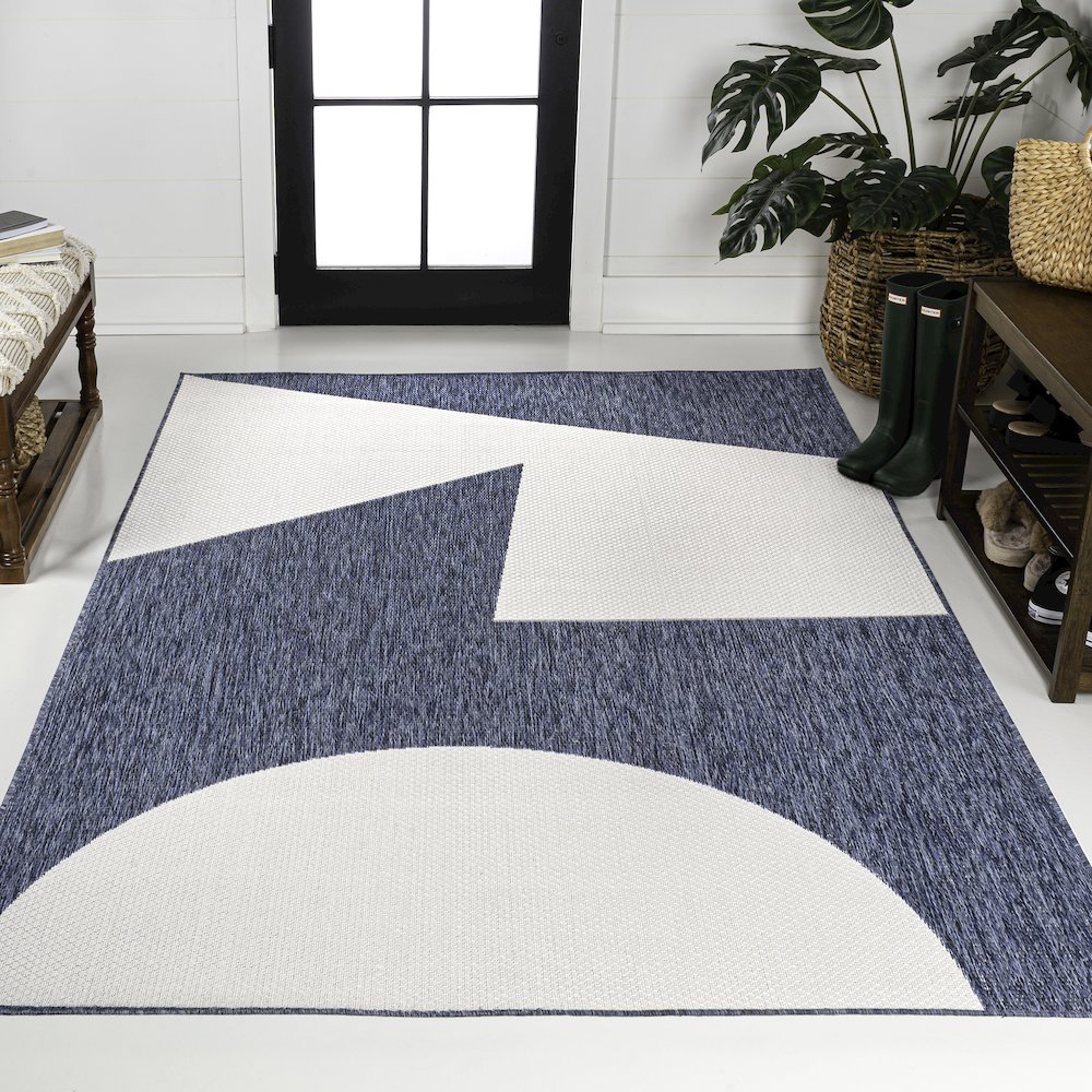 Two-Tone Navy/Cream 3 ft. x 5 ft. Indoor/Outdoor Area Rug. Picture 2