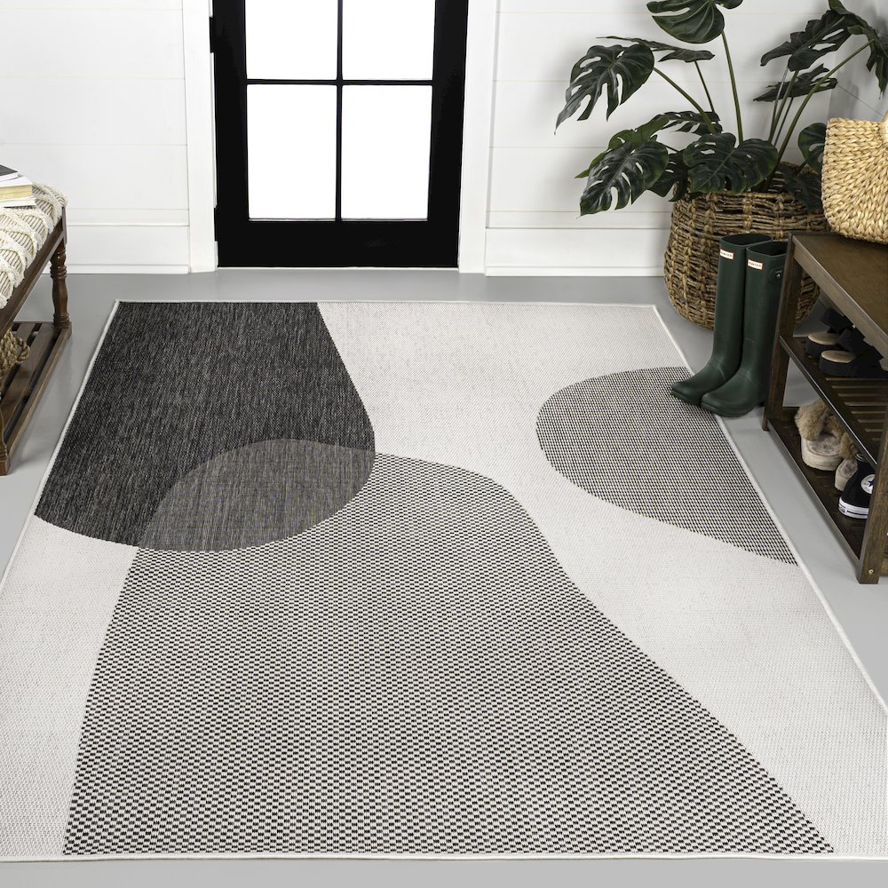 Geometric Organic Shapes Cream/Black 3 ft. x 5 ft. Indoor/Outdoor Area Rug. Picture 2