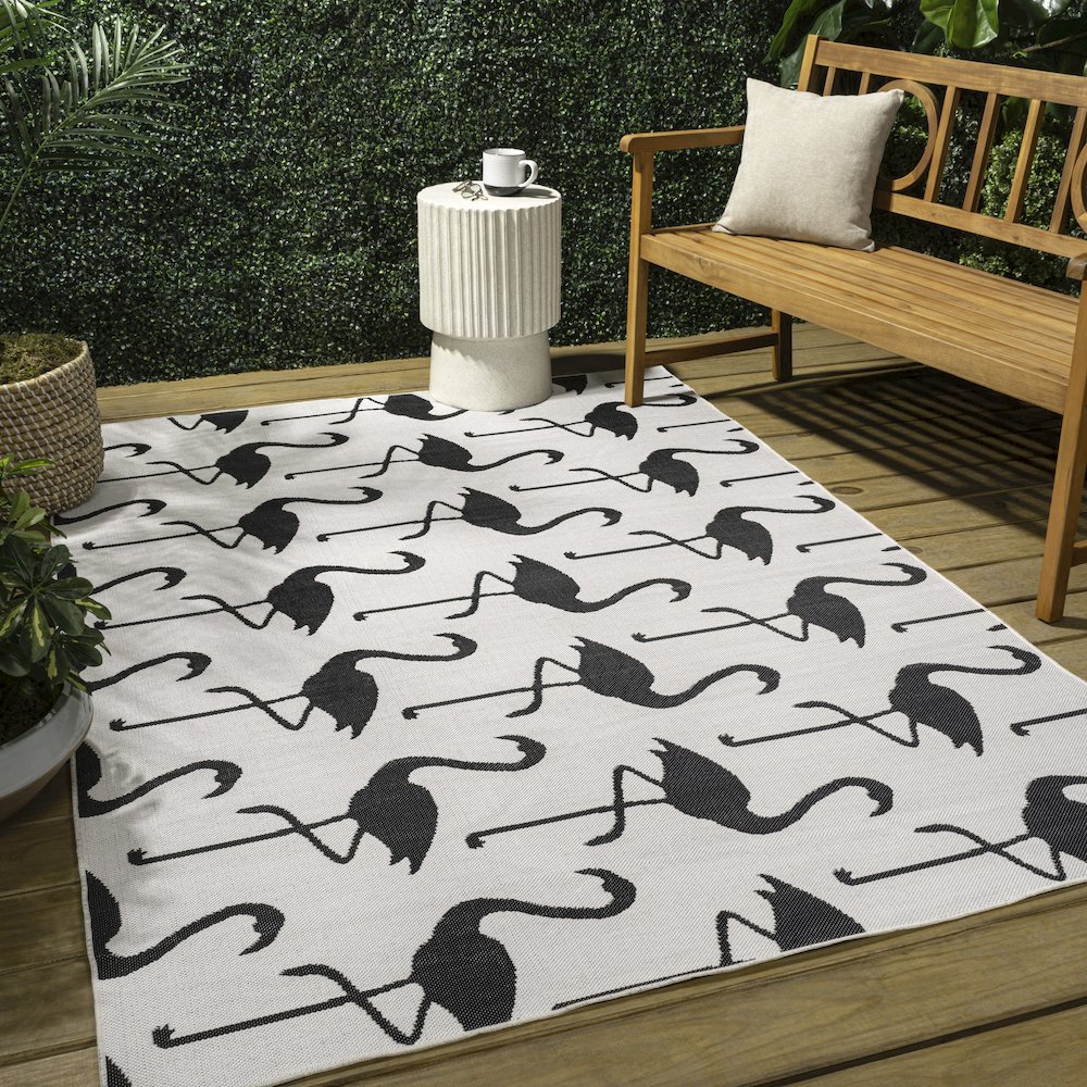 Flamingos Two-Tone White/Black 4 ft. x 6 ft. Indoor/Outdoor Area Rug. Picture 4