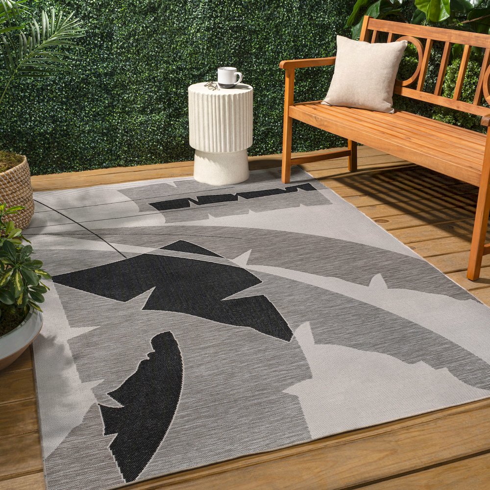 Palm Leaf Gray/Cream 4 ft. x 6 ft. Indoor/Outdoor Area Rug. Picture 4