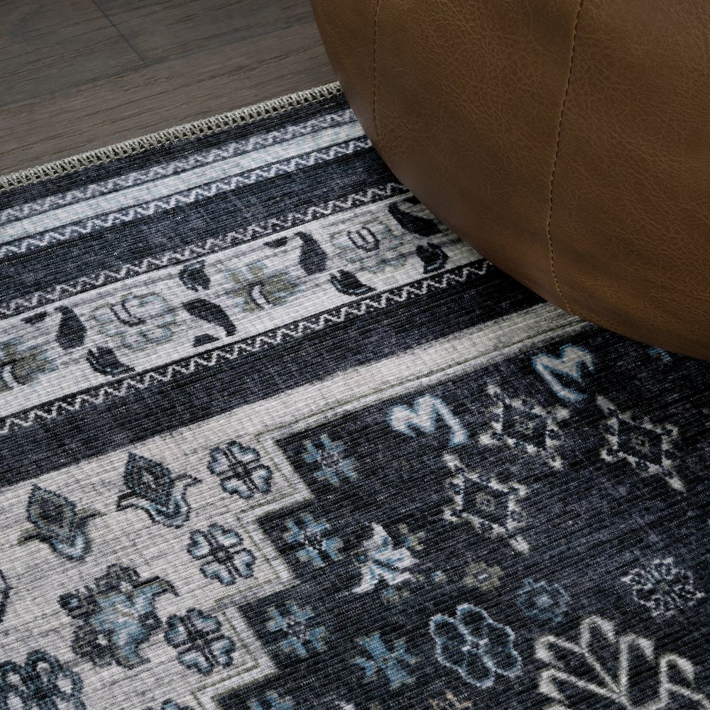 Dalyan Geometric Medallions Machine-Washable Area Rug. Picture 4