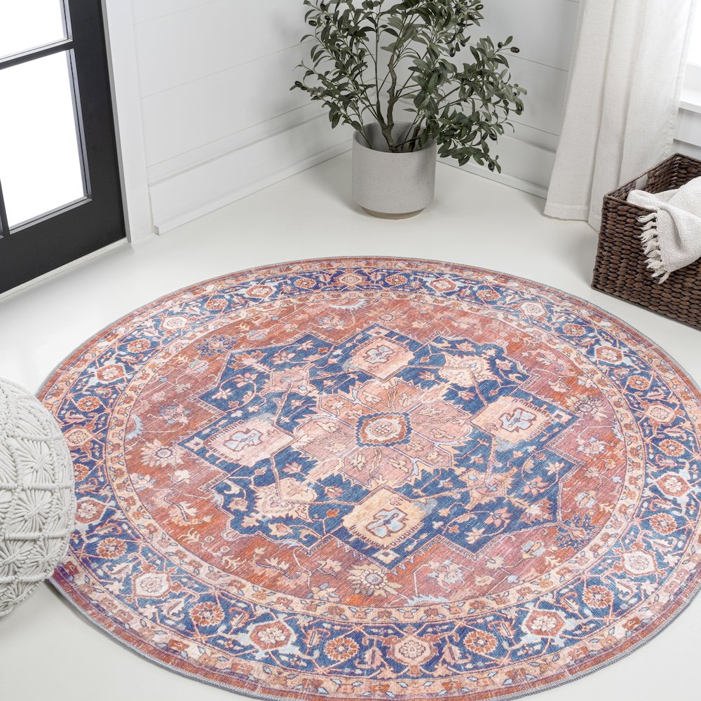 Maris Ornate Medallion Machine-Washable Area Rug. Picture 1