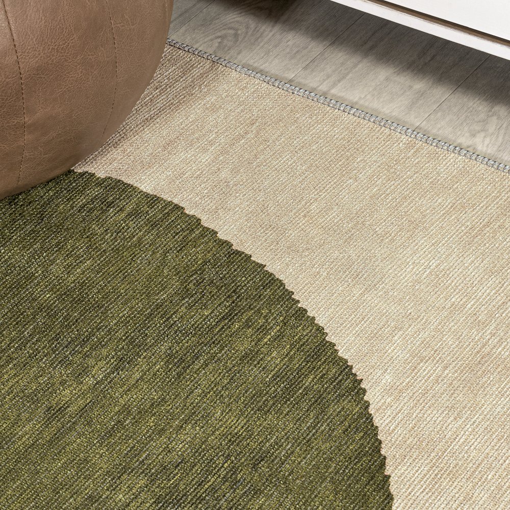 Cirkel Minimalist Geometric Dot Machine Washable Area Rug. Picture 7