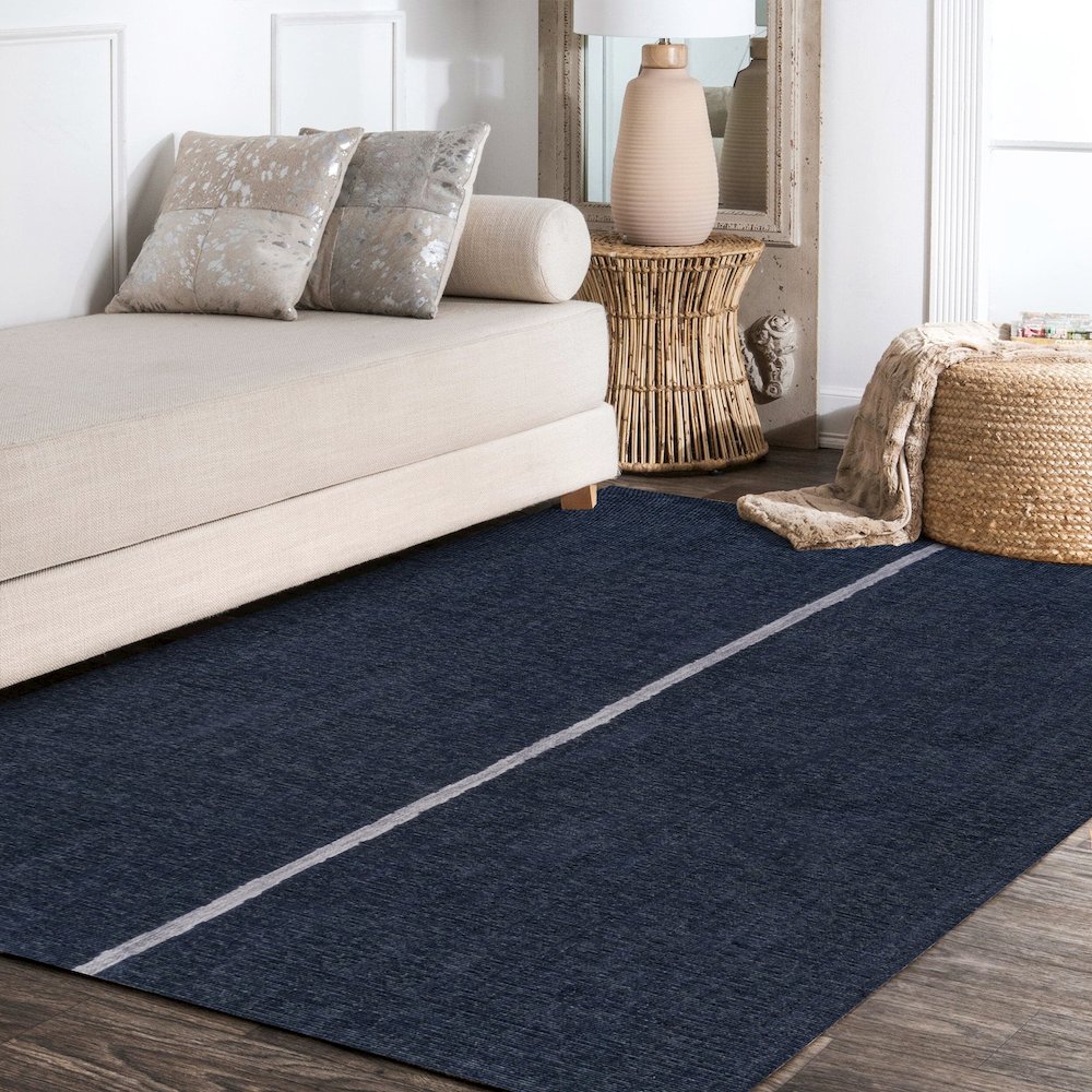 Linja Solid Centre Stripe Machine Washable Area Rug. Picture 11