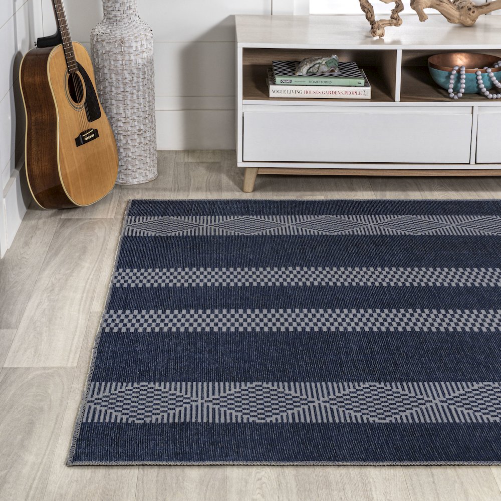 Nautisk Trellis Stripe Machine Washable Area Rug. Picture 3